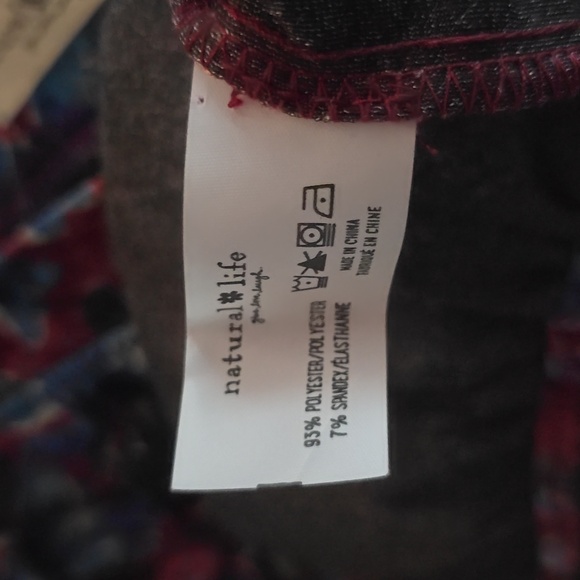 FINAL PRICE! Natural Life velvet tiered maxi dress L/XL deep red w/blue flowers - Picture 5 of 7